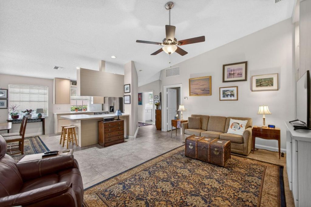 4238 Royal Oak Drive, Palm Beach Gardens, FL 33410 Photo