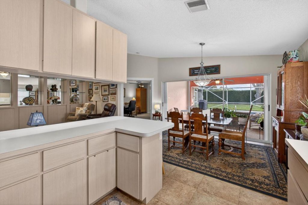 4238 Royal Oak Drive, Palm Beach Gardens, FL 33410 Photo