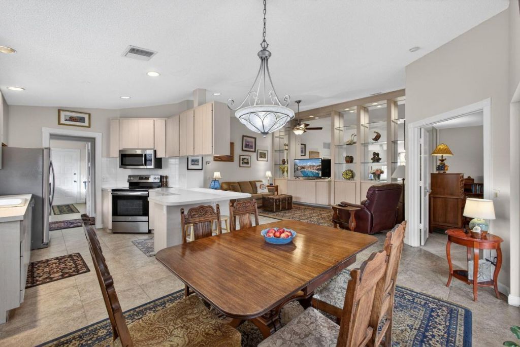 4238 Royal Oak Drive, Palm Beach Gardens, FL 33410 Photo