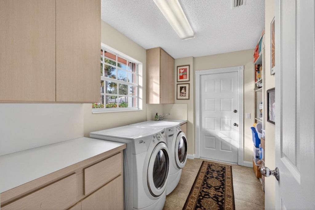 4238 Royal Oak Drive, Palm Beach Gardens, FL 33410 Photo