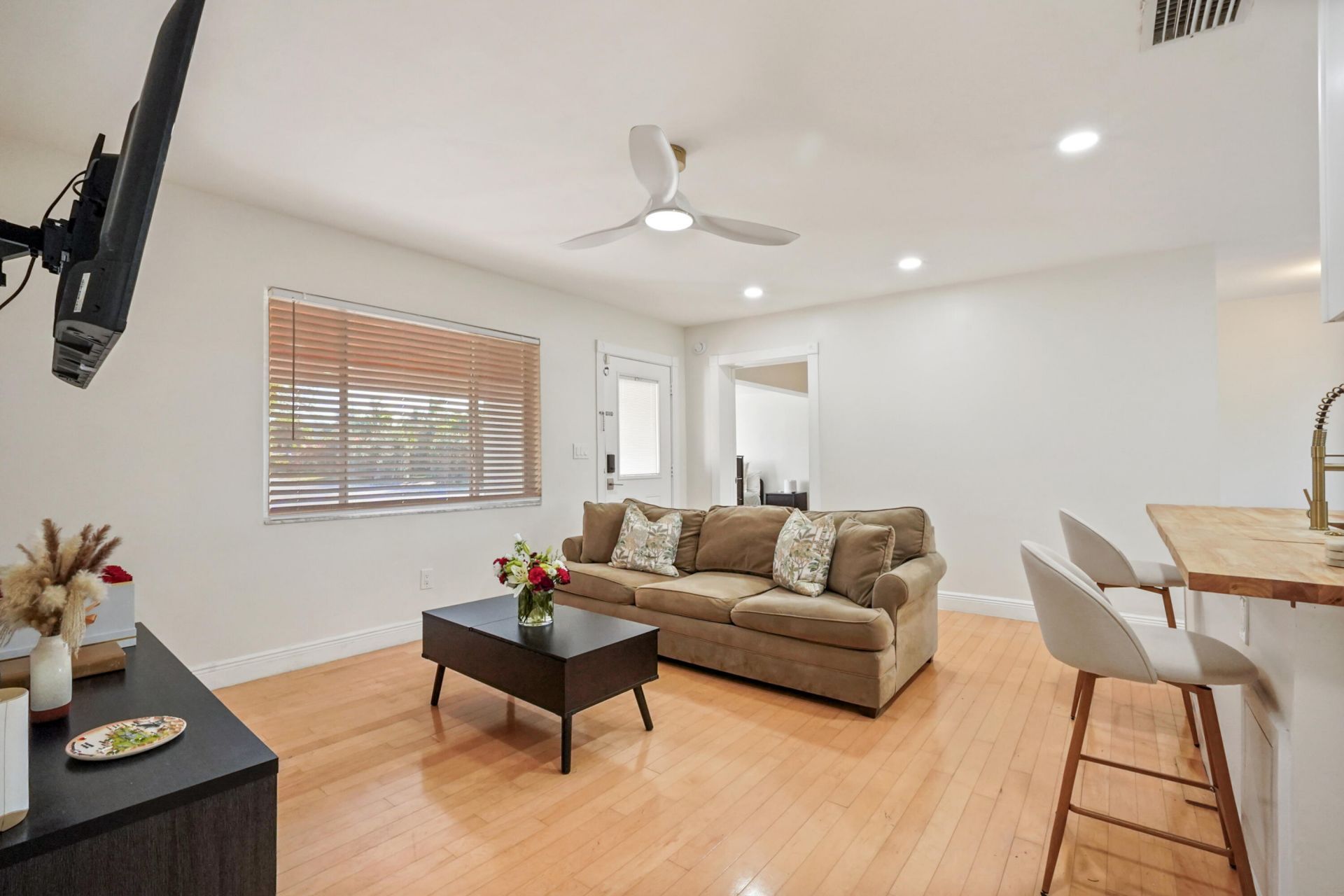 1401 NE 14th Street, Fort Lauderdale, FL 33304 Photo