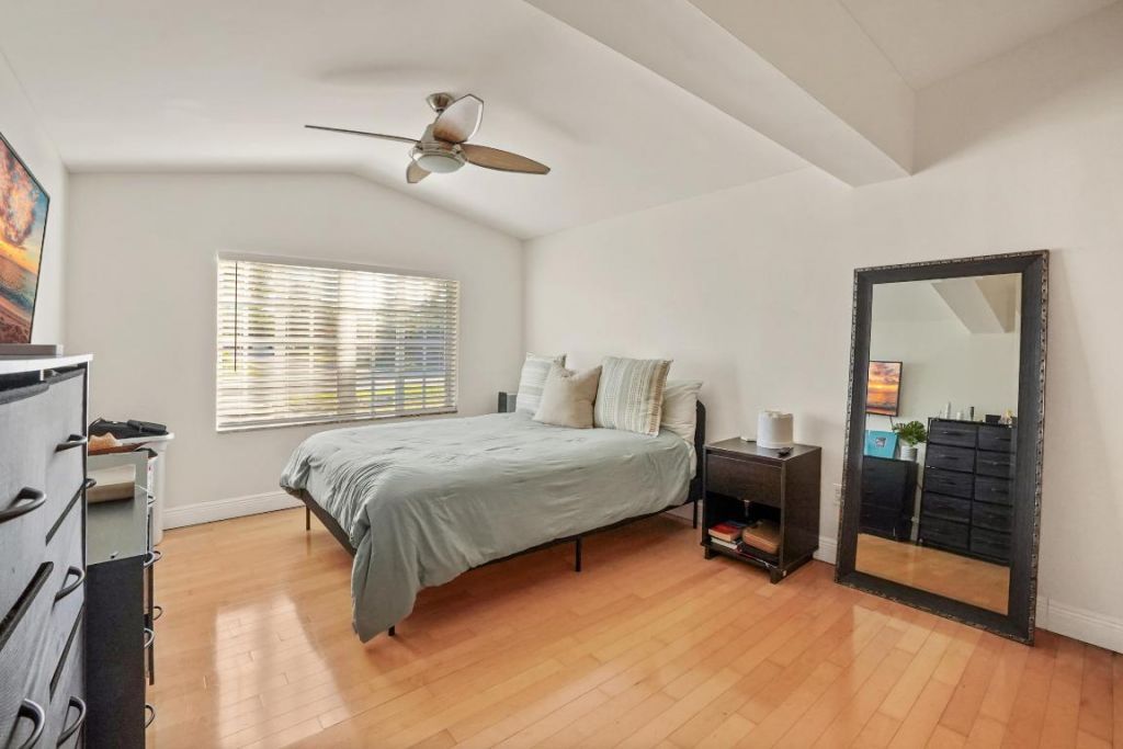 1401 NE 14th Street, Fort Lauderdale, FL 33304 Photo