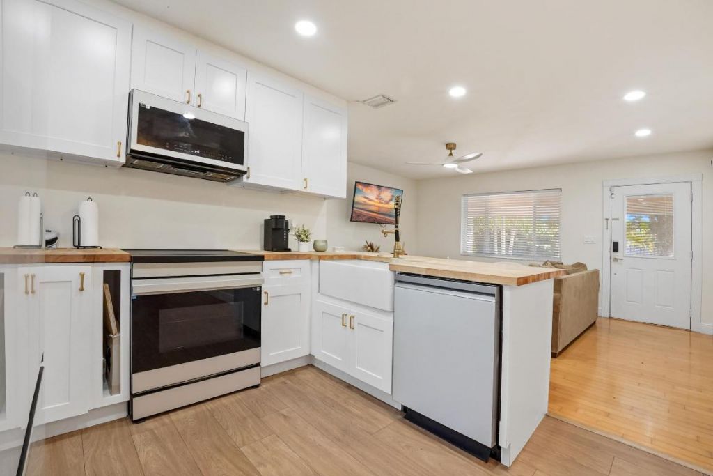 1401 NE 14th Street, Fort Lauderdale, FL 33304 Photo