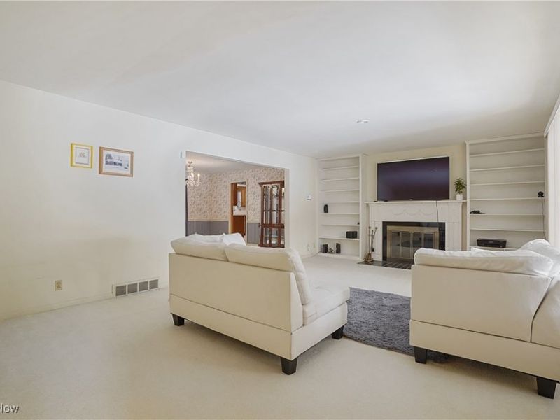 1123 Courtleigh Drive, Akron, OH 44313 Photo 10