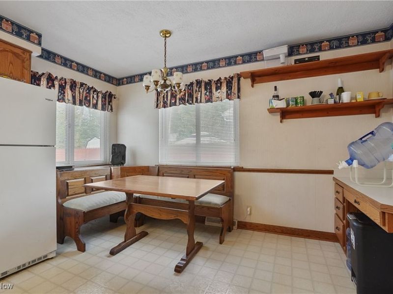 1123 Courtleigh Drive, Akron, OH 44313 Photo 24