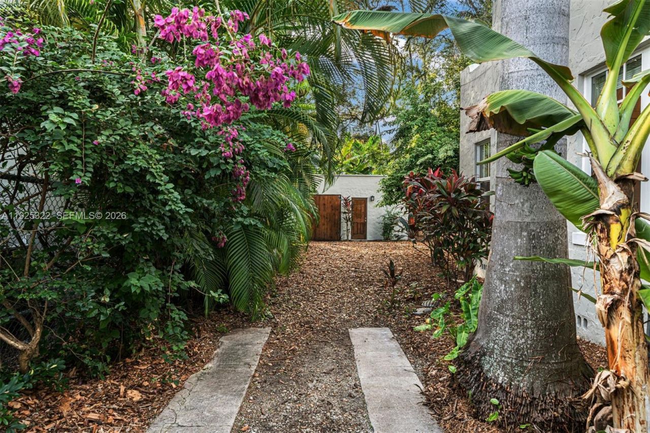 828 NW 9th Ave, Miami, FL 33136 Photo