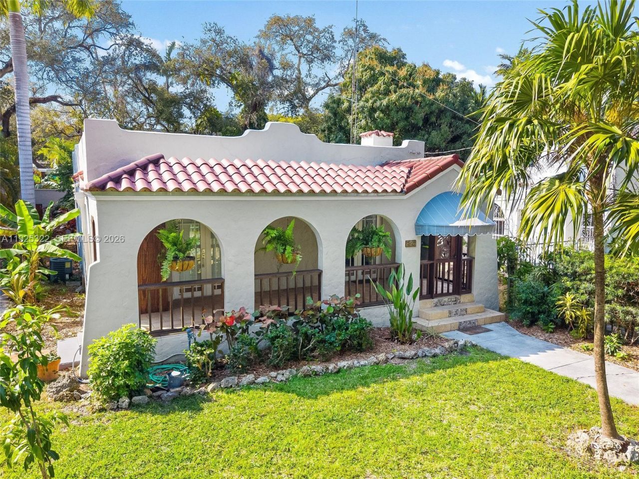 828 NW 9th Ave, Miami, FL 33136 Photo