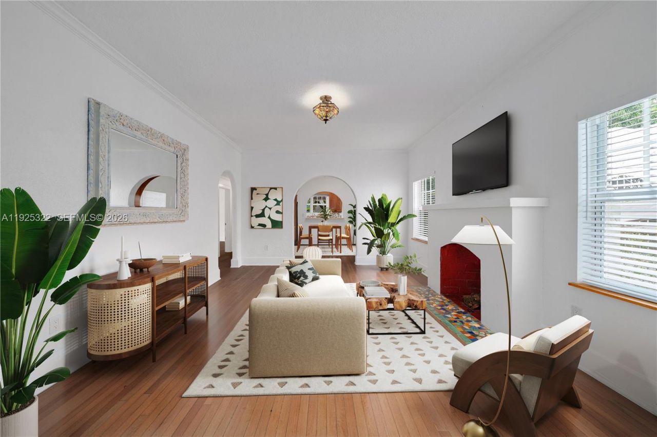 828 NW 9th Ave, Miami, FL 33136 Photo