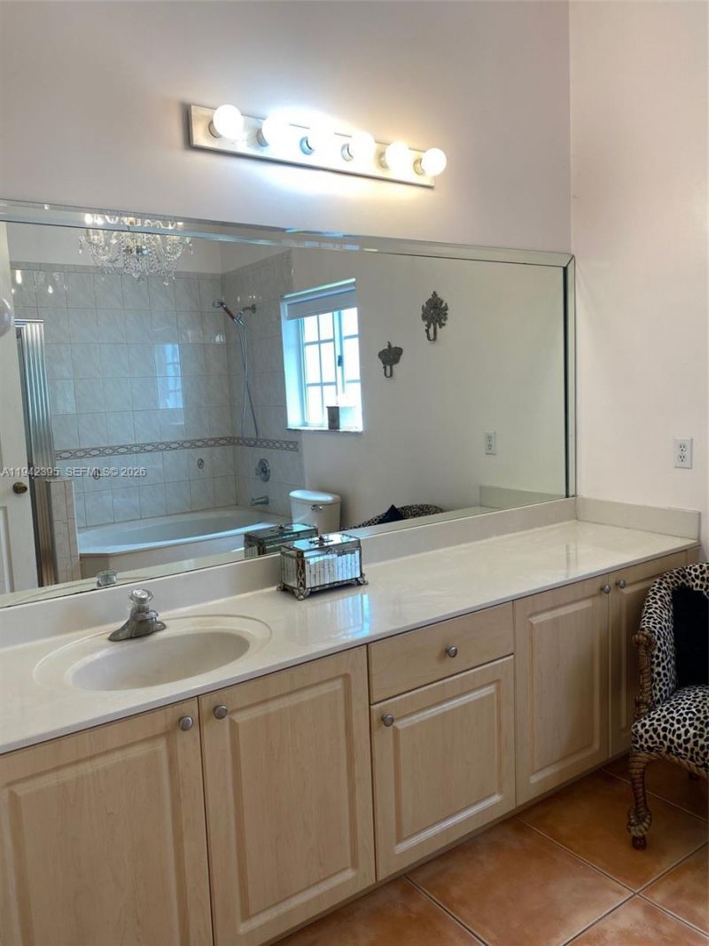 13135 SW 218th Ter, Miami, FL 33170 Photo