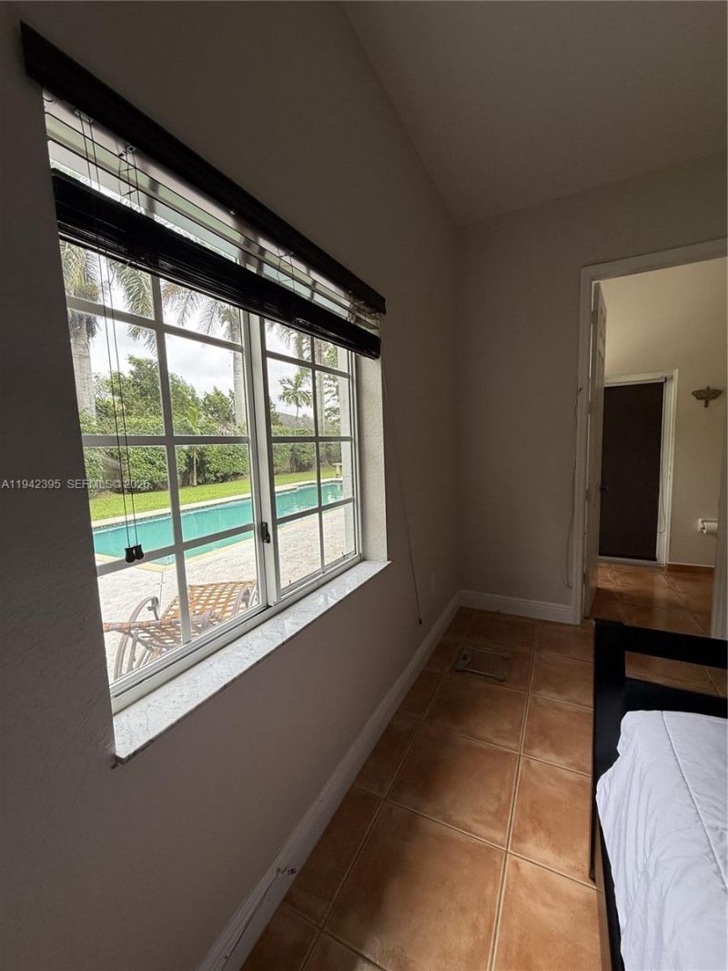 13135 SW 218th Ter, Miami, FL 33170 Photo