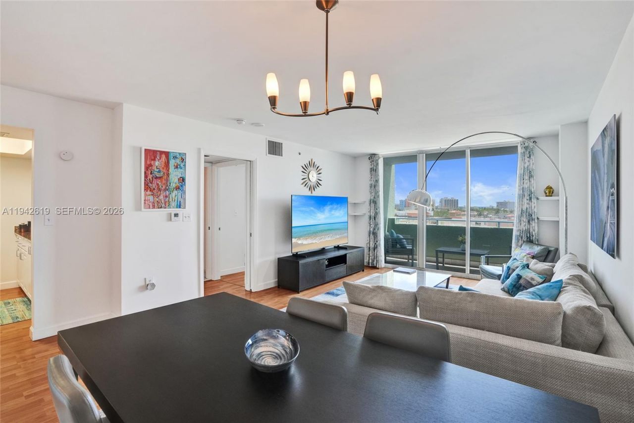 90 Alton Rd, Unit 807, Miami Beach, FL 33139 Photo