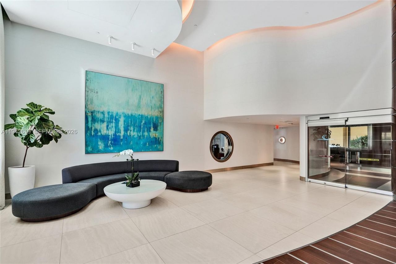 90 Alton Rd, Unit 807, Miami Beach, FL 33139 Photo