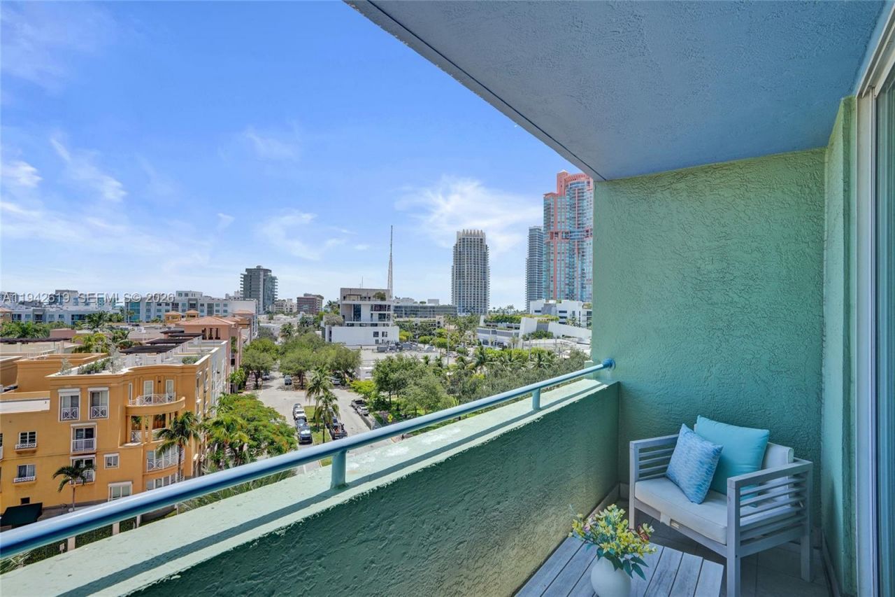 90 Alton Rd, Unit 807, Miami Beach, FL 33139 Photo