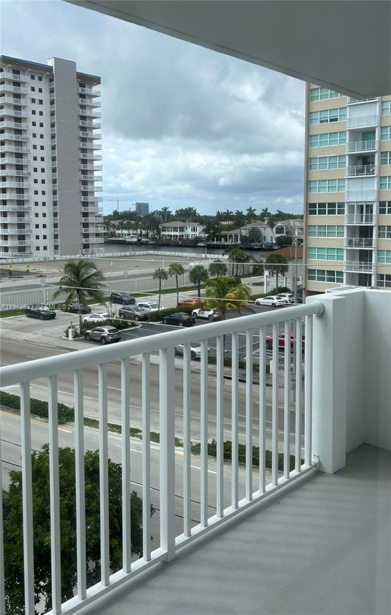 1601 S Ocean Dr , Unit 504, Hollywood, FL 33019 Photo