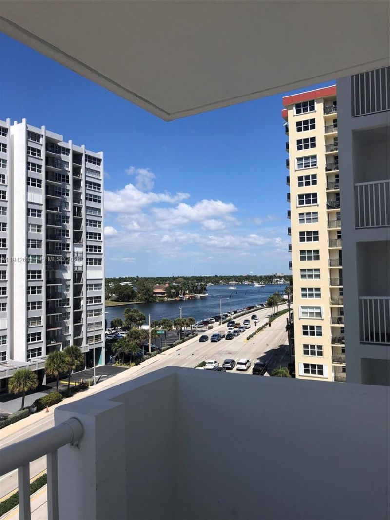 1601 S Ocean Dr , Unit 504, Hollywood, FL 33019 Photo