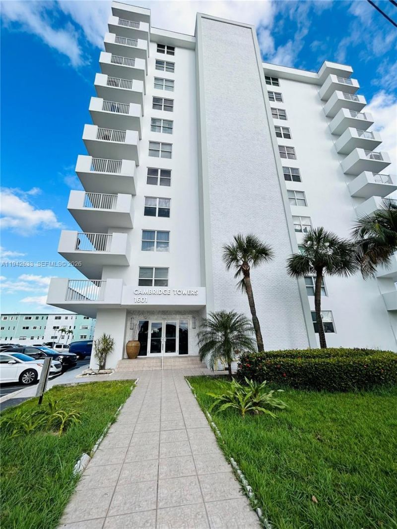 1601 S Ocean Dr , Unit 504, Hollywood, FL 33019 Photo