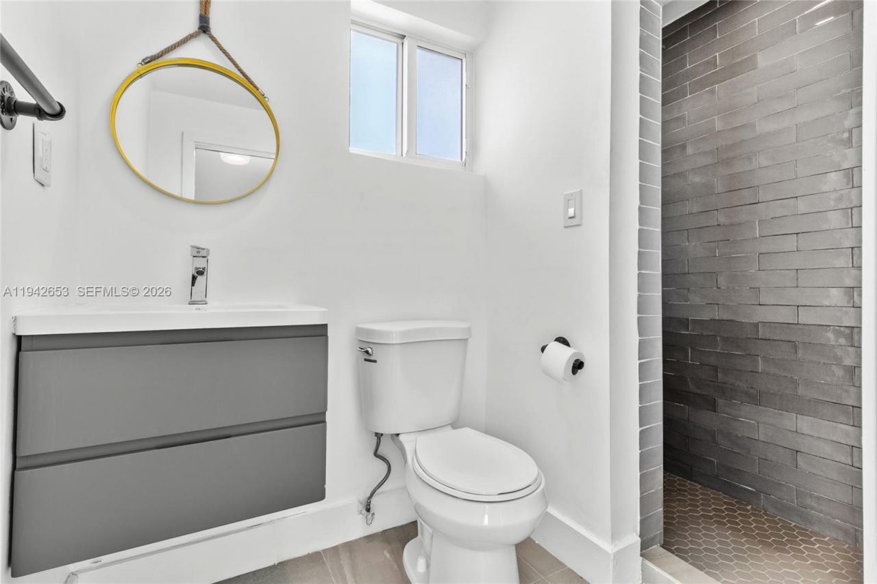 3855 SW 1st St , Unit ., Miami, FL 33134 Photo