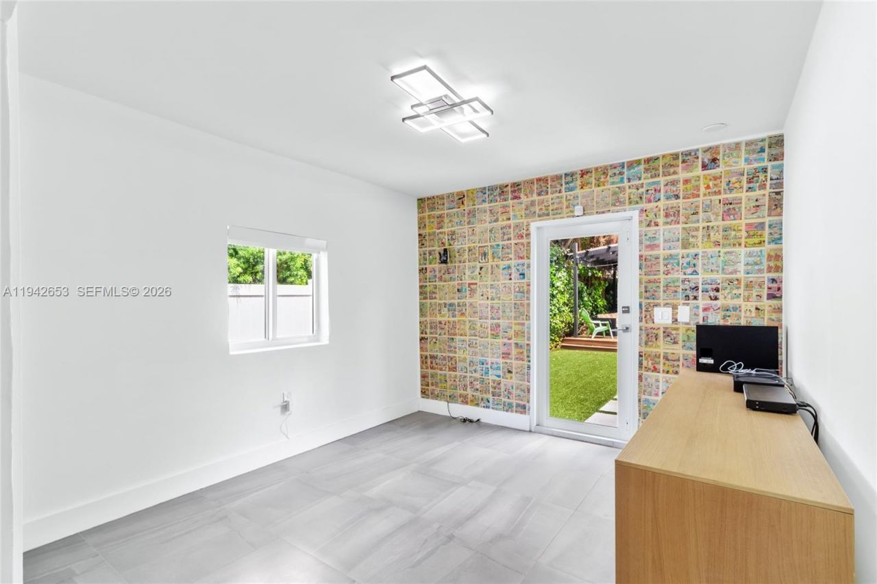 3855 SW 1st St , Unit ., Miami, FL 33134 Photo