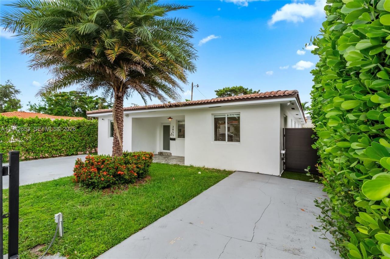 3855 SW 1st St , Unit ., Miami, FL 33134 Photo