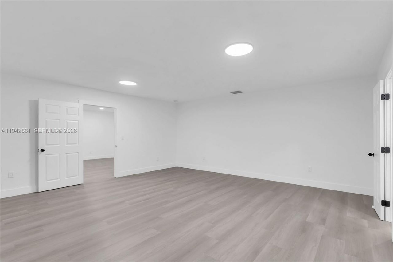 17130 NW 51st Pl, Miami Gardens, FL 33055 Photo