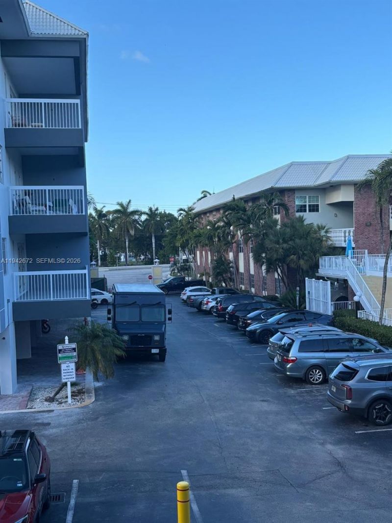 2424 SE 17th Cswy, Unit 210B, Fort Lauderdale, FL 33316 Photo