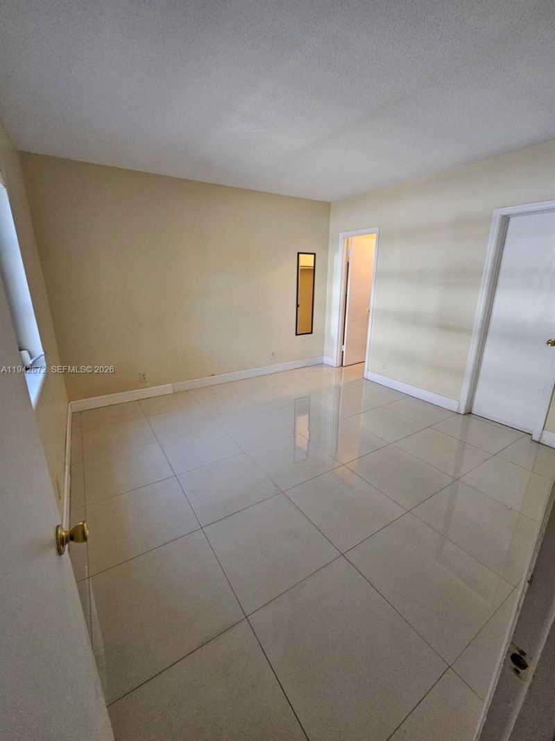 2424 SE 17th Cswy, Unit 210B, Fort Lauderdale, FL 33316 Photo