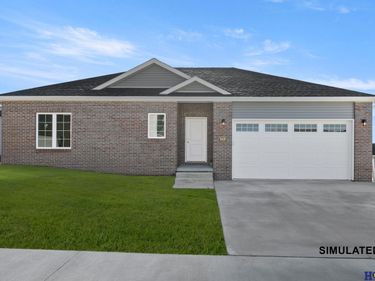5838 S 94th Street, Lincoln, NE 68526
