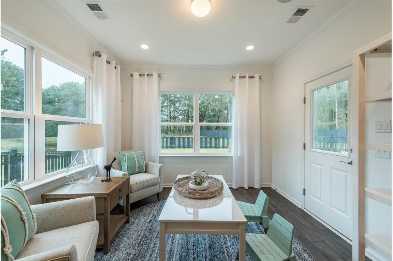 1015 Island Preserve Road Photo 5