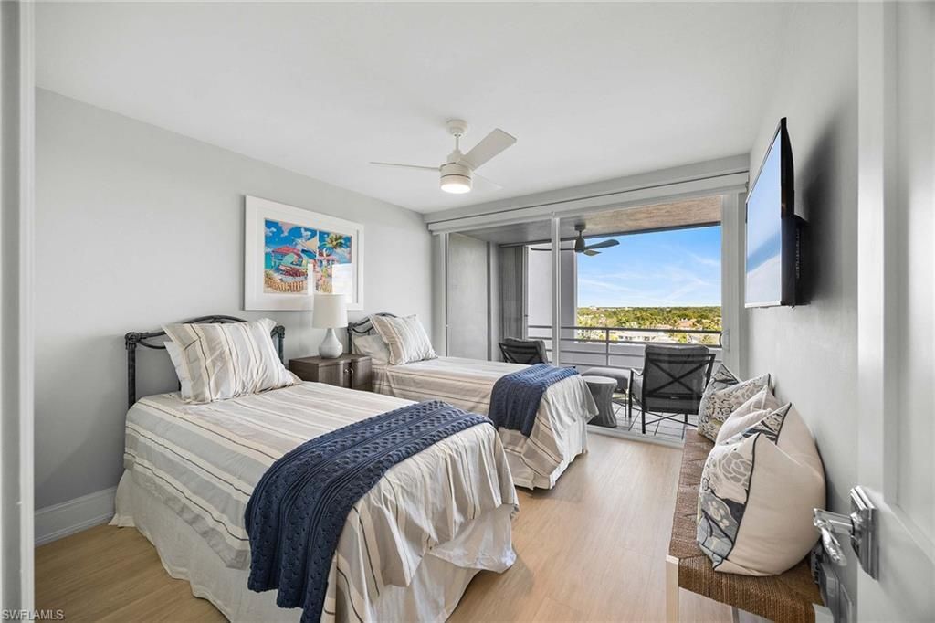 4751 Gulf Shore Blvd N, Unit 904, Naples, FL 34103 Photo