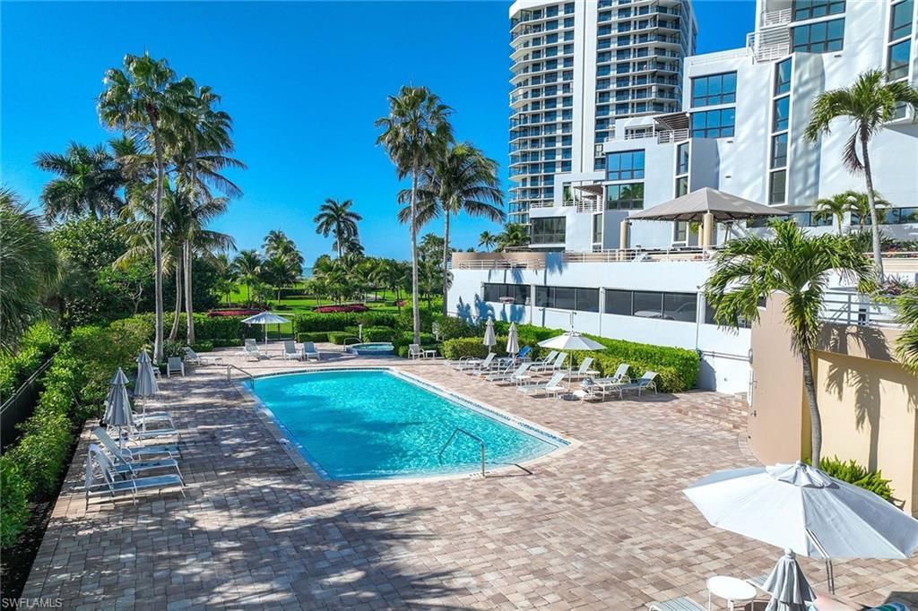 4751 Gulf Shore Blvd N, Unit 904, Naples, FL 34103 Photo