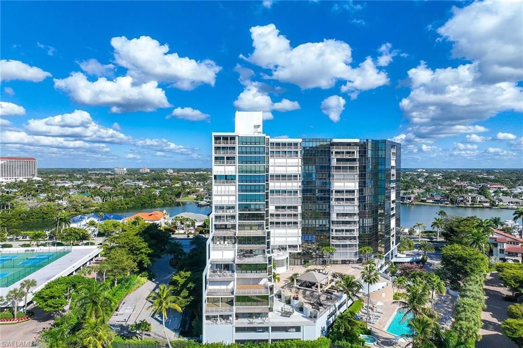 4751 Gulf Shore Blvd N, Unit 904, Naples, FL 34103 Photo