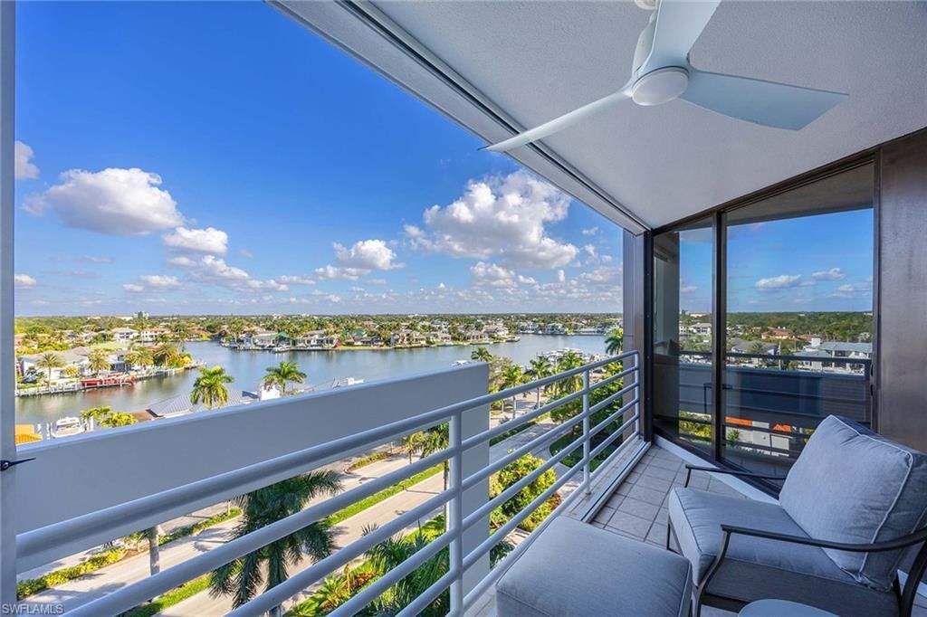 4751 Gulf Shore Blvd N, Unit 904, Naples, FL 34103 Photo