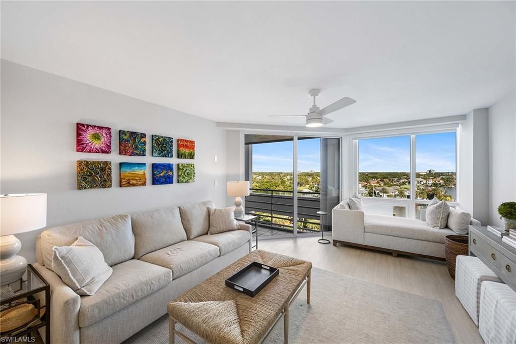 4751 Gulf Shore Blvd N, Unit 904, Naples, FL 34103 Photo