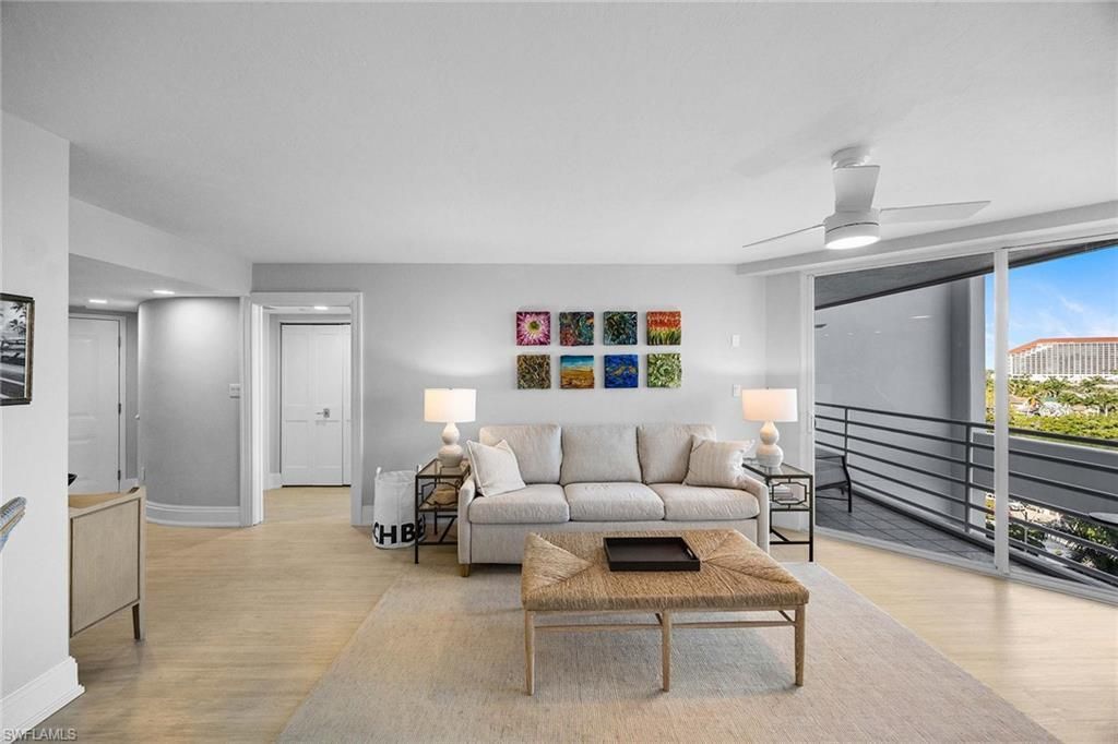 4751 Gulf Shore Blvd N, Unit 904, Naples, FL 34103 Photo