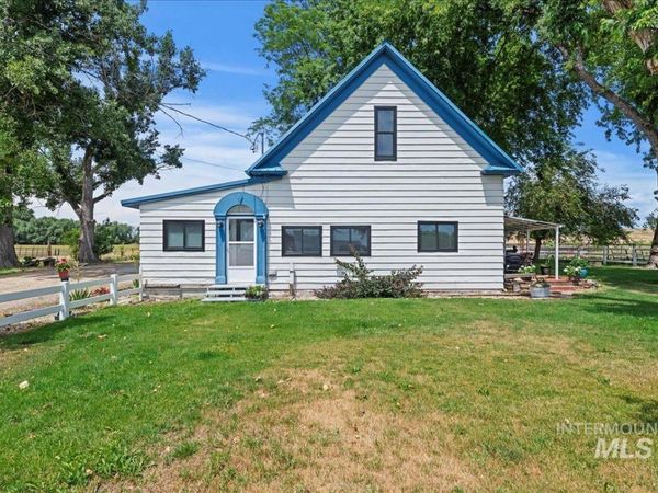 3 8th Street, Middleton, ID 83644