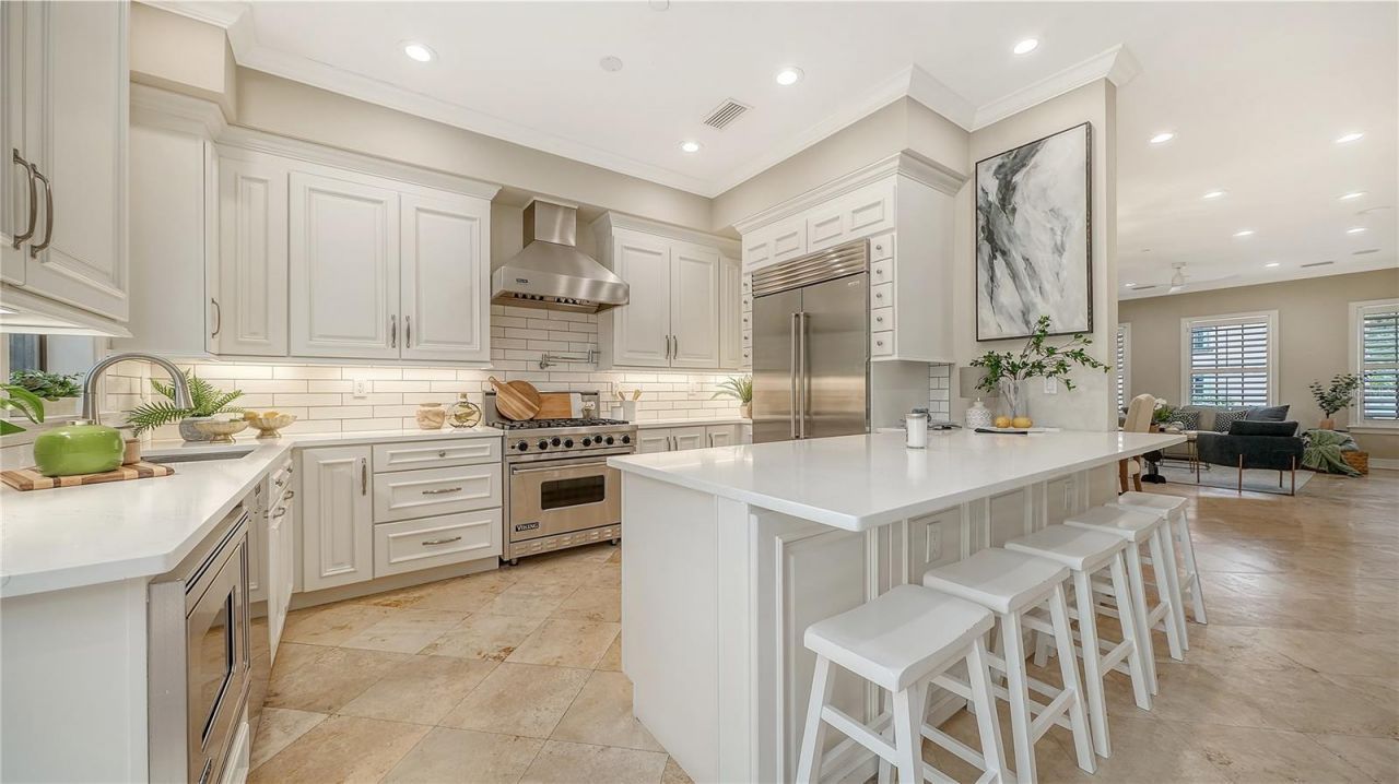 1513 Oak Street, Unit 18, Sarasota, FL 34236 Photo