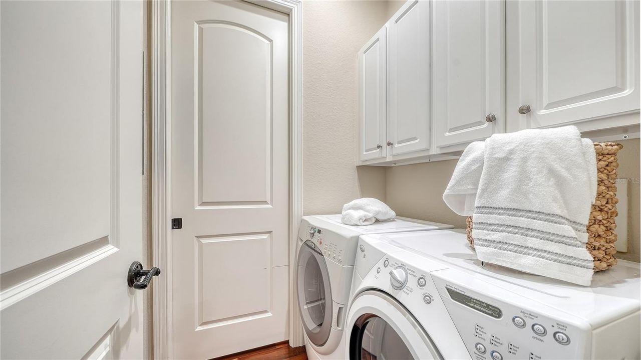 1513 Oak Street, Unit 18, Sarasota, FL 34236 Photo