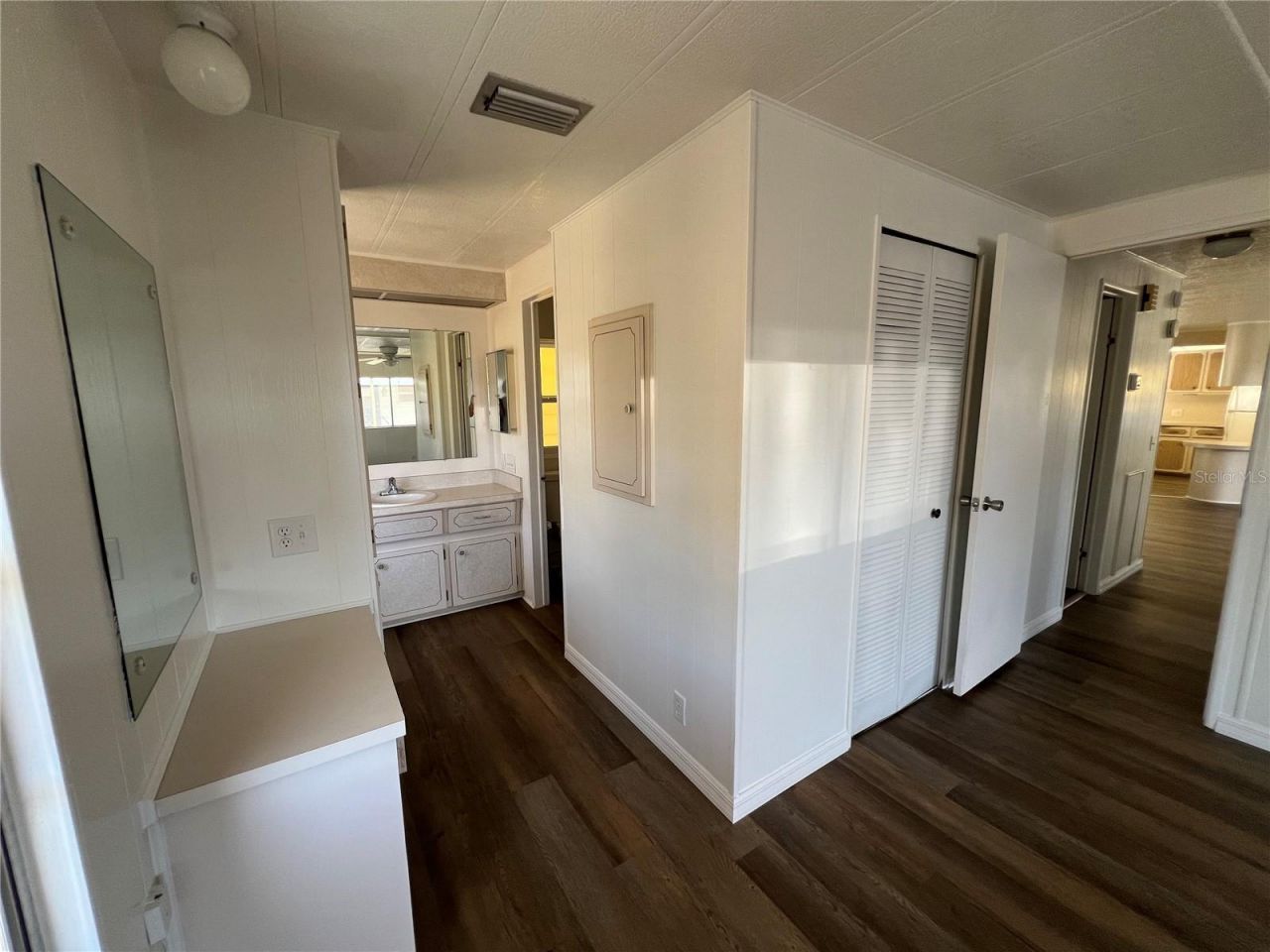 6710 36th Avenue E, Unit 103, Palmetto, FL 34221 Photo