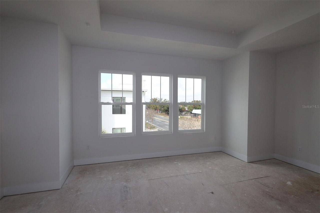 498 31st Way N, Saint Petersburg, FL 33713 Photo