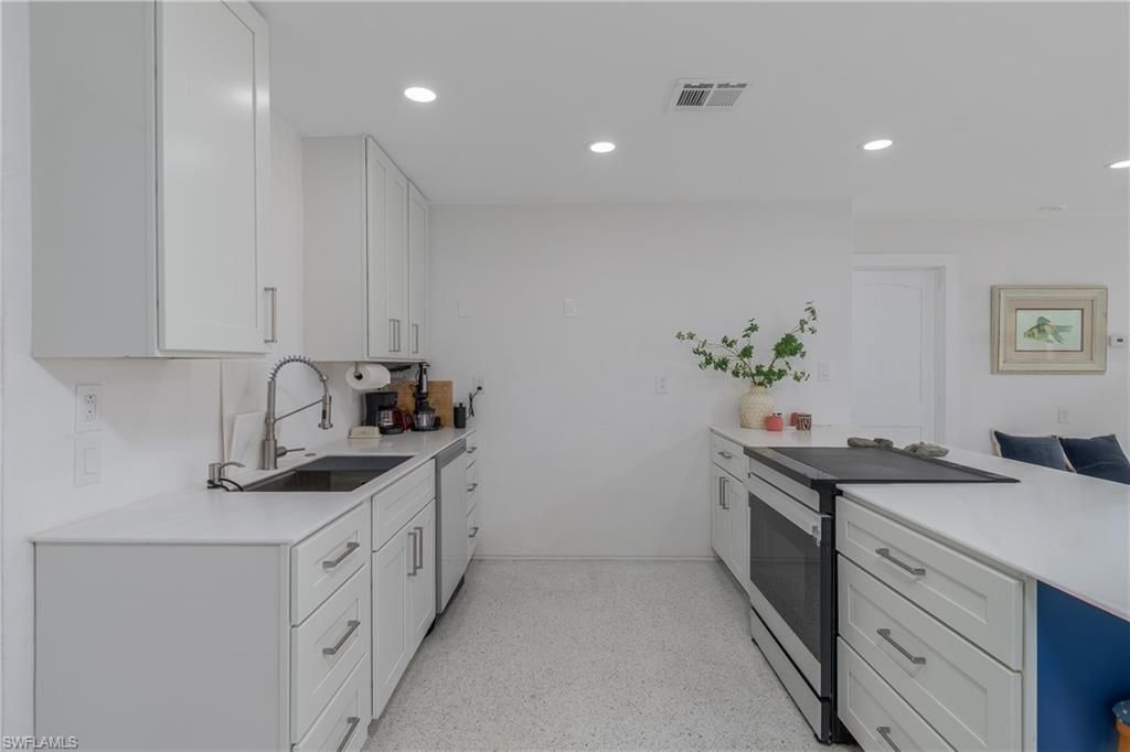 450 Birdsong Pl, Sanibel, FL 33957 Photo