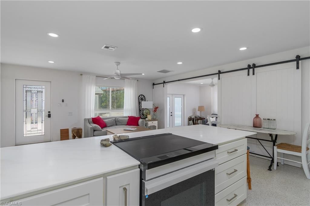 450 Birdsong Pl, Sanibel, FL 33957 Photo