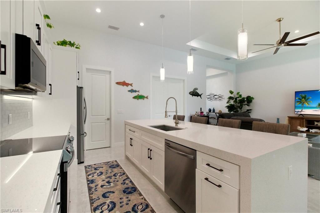 1822 SW 48th Ter, Cape Coral, FL 33914 Photo