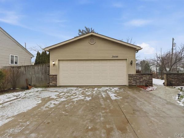 20446 Williamson Street, Clinton Twp, MI 48035