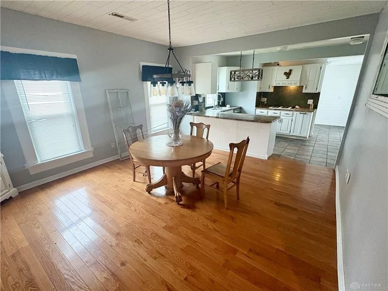 140 N Center Street, Versailles, OH 45380 Photo 18