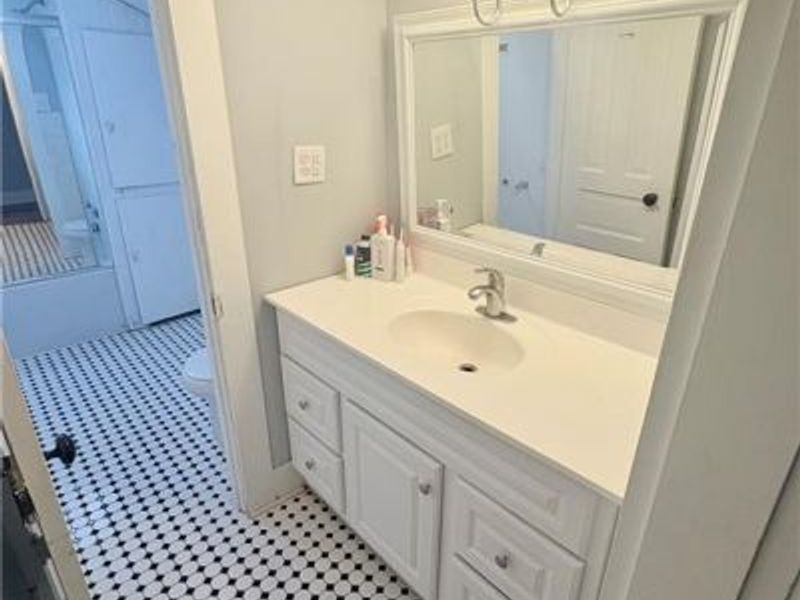 140 N Center Street, Versailles, OH 45380 Photo 33