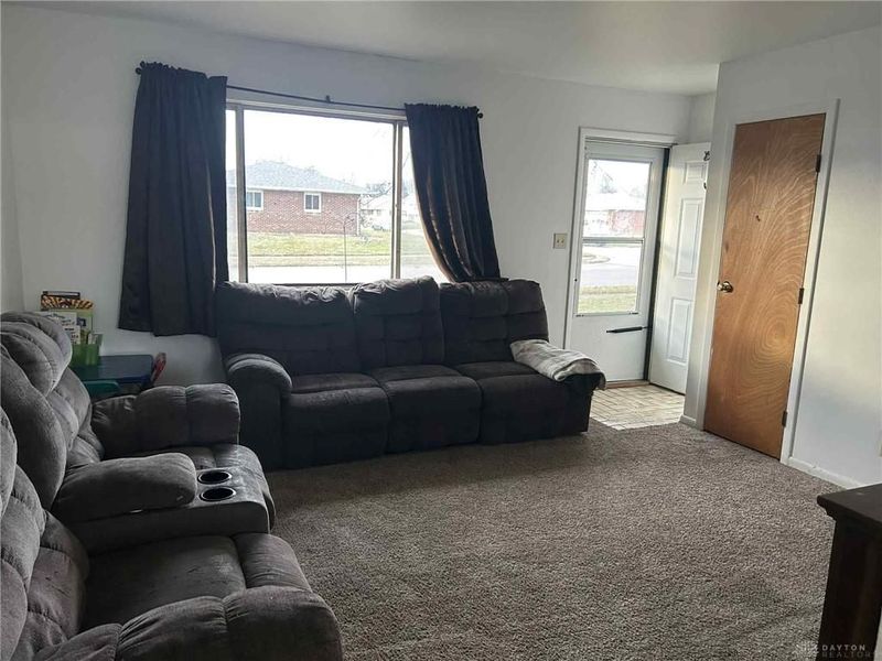 304 Sunset Drive, New Carlisle, OH 45344 Photo 7