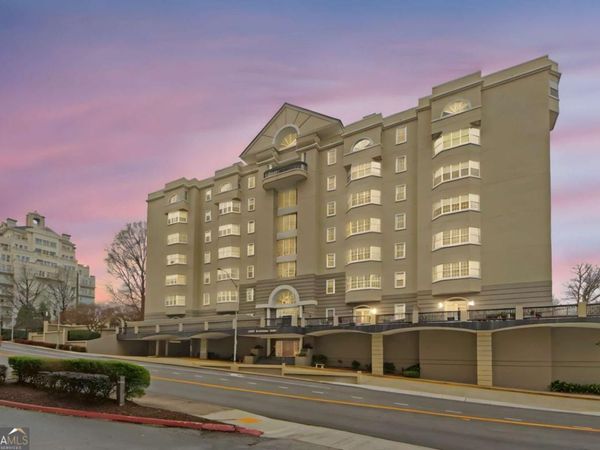 2499 Peachtree Road NE, Unit 506, Atlanta, GA 30305