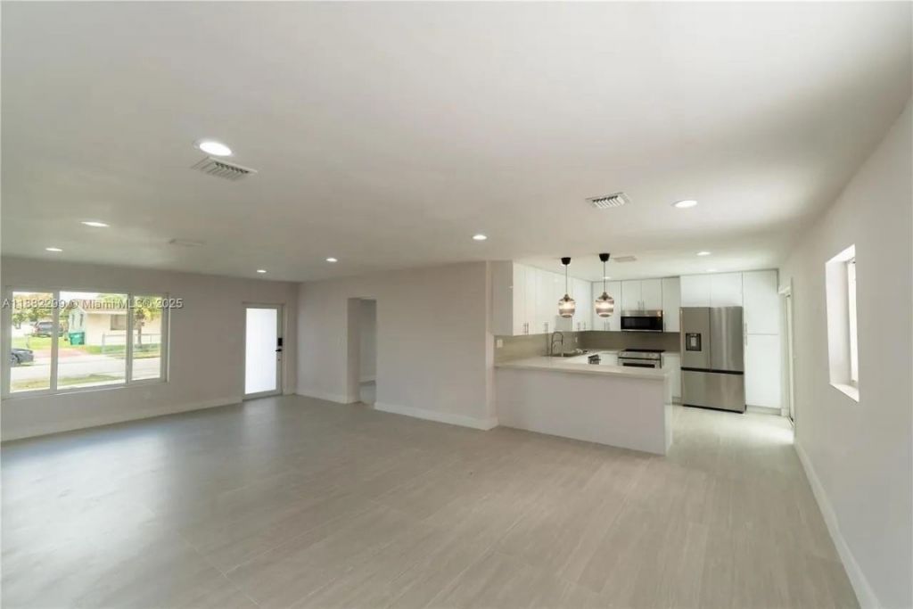 11872 SW 196th Terrace, Miami, FL 33177 Photo