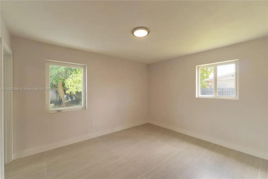 11872 SW 196th Terrace, Miami, FL 33177 Photo