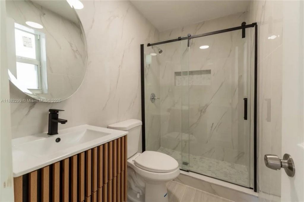 11872 SW 196th Terrace, Miami, FL 33177 Photo